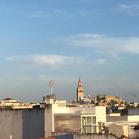 Esencia Triana Appartement Sevilla Buitenkant foto