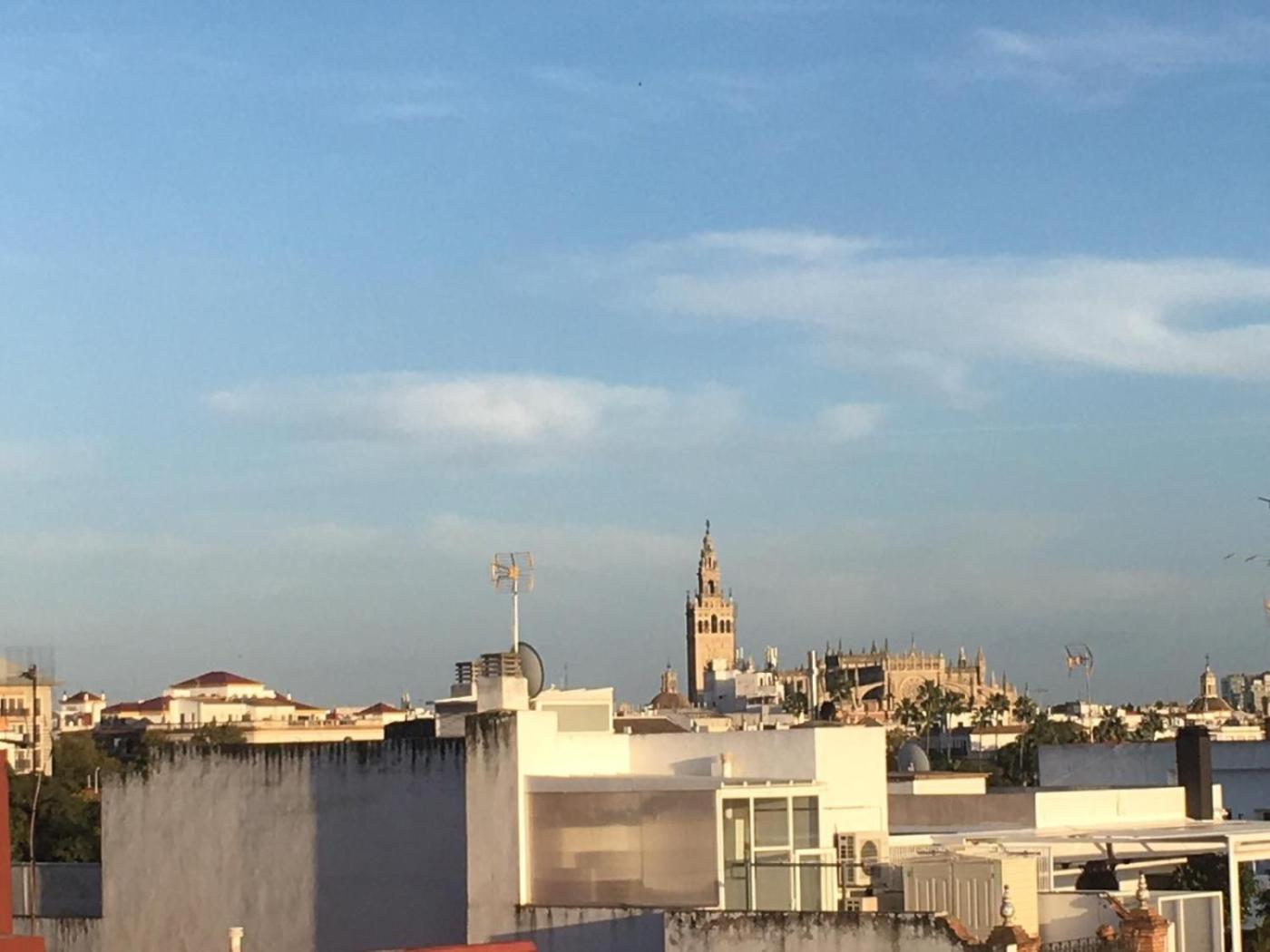 Esencia Triana Appartement Sevilla Buitenkant foto